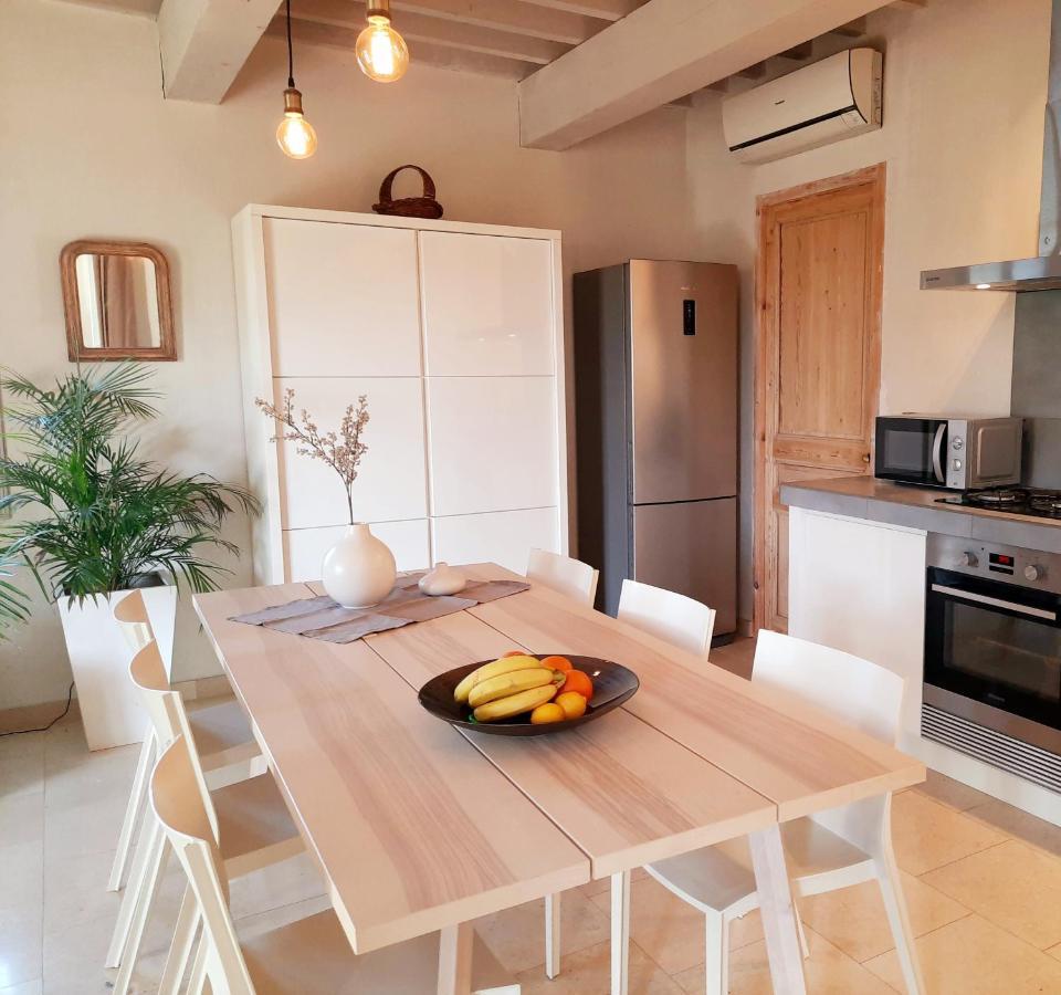 La Villa L Orangerie Vallabregues Екстер'єр фото